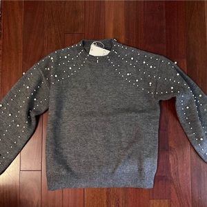 Dark grey pearl sweater